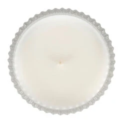 Bougie En Verre Parfumée Chèvrefeuille - Tradition 9 Bougie En Verre Parfumée Chèvrefeuille - Tradition -Magasin Général Pour La Maison bougie en verre parfumee chevrefeuille tradition 201975 201975 DET04 WEB