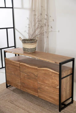 Buffet 3 Portes En Acacia Et Pieds En Fer Noir - Brooklyn -Magasin Général Pour La Maison buffet 3 portes en acacia et pieds en fer noir brooklyn 320020 320020 SITU07 WEB