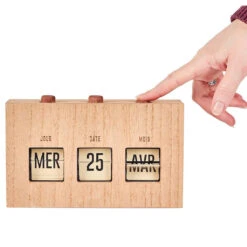 Magasin Général Pour La Maison -Magasin Général Pour La Maison calendrier flip flap effet bois 673371 673371 FRN02 WEB