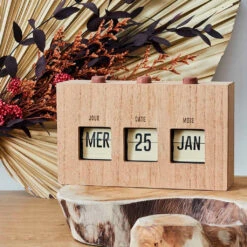Calendrier Flip Flap Effet Bois 8 Calendrier Flip Flap Effet Bois -Magasin Général Pour La Maison calendrier flip flap effet bois 673371 673371 FRN06 WEB