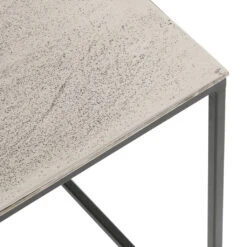 Table Basse Gigogne Carrée (lot De 2) En Aluminium Et Fer Argenté - Felia 7 Table Basse Gigogne Carrée (lot De 2) En Aluminium Et Fer Argenté - Felia -Magasin Général Pour La Maison lot de 2 tables gigogne rectangle en aluminium et fer argente felia 39 39902 DET02 WEB