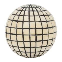 Lot De 6 Boules Décoratives En Résine Brun Et Blanc D10cm - Komati 12 Lot De 6 Boules Décoratives En Résine Brun Et Blanc D10cm - Komati -Magasin Général Pour La Maison lot de 6 boules decoratives en resine brun et blanc d10cm komati 40219 40219 DET05 WEB