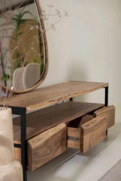 Meuble Tv 3 Portes En Acacia Et Pieds En Fer Noir - Brooklyn -Magasin Général Pour La Maison meuble tv 3 portes en acacia et pieds en fer noir brooklyn 320021 320021 SITU05 WEB