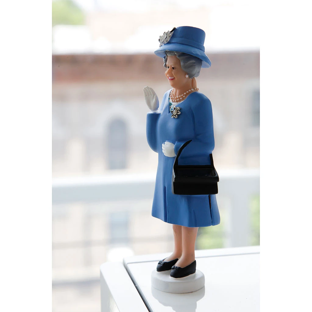 KIKKERLAND Reine Solaire Qui Bouge La Main 4 KIKKERLAND Reine Solaire Qui Bouge La Main – Image 4